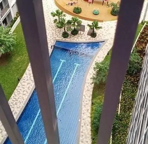 1-bedroom With A Den Pool View In Shore 2 Residences Mall Of Philippines * Manila