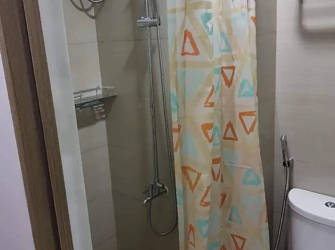 Aparthotel 1-bedroom With A Den Pool View In Shore 2 Residences Mall Of Philippines *