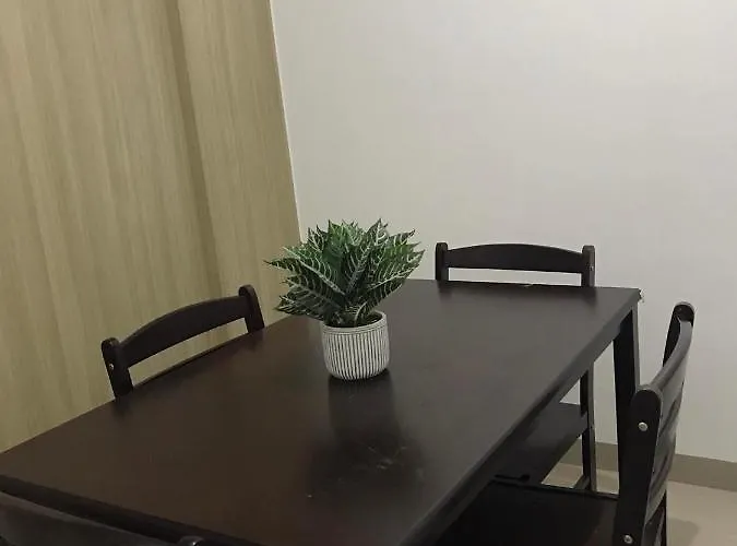 Aparthotel 1-bedroom With A Den Pool View In Shore 2 Residences Mall Of Philippines *