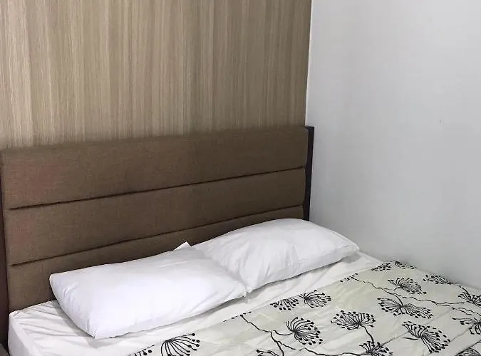 Aparthotel 1-bedroom With A Den Pool View In Shore 2 Residences Mall Of Philippines