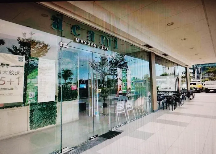 1-bedroom With A Den Pool View In Shore 2 Residences Mall Of Philippines Manila